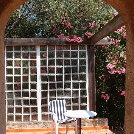 Holiday home Les Asphodeles, Piscine , Vue Et Montagne